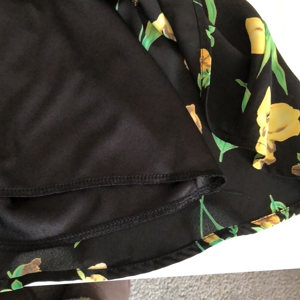 Lush dress sleeveless, crossover front and back - Picture 7 of 10